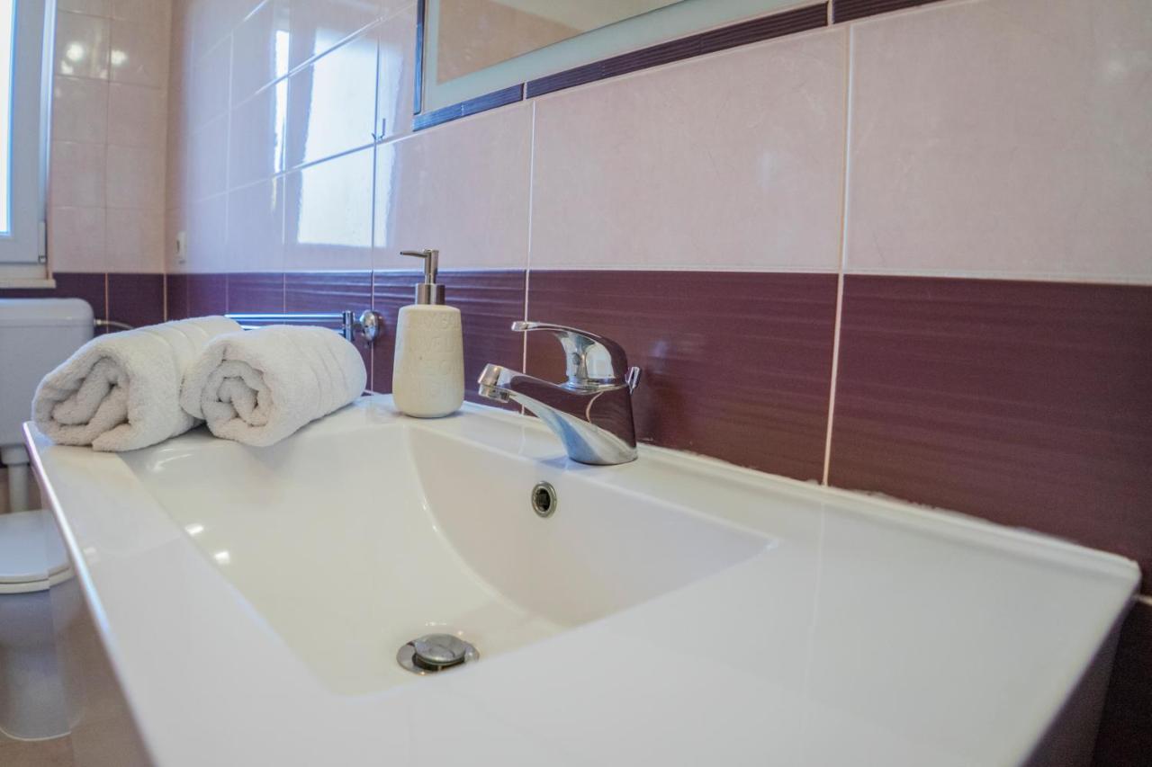 Holiday House Petra - Imotski - Makarska Екстериор снимка